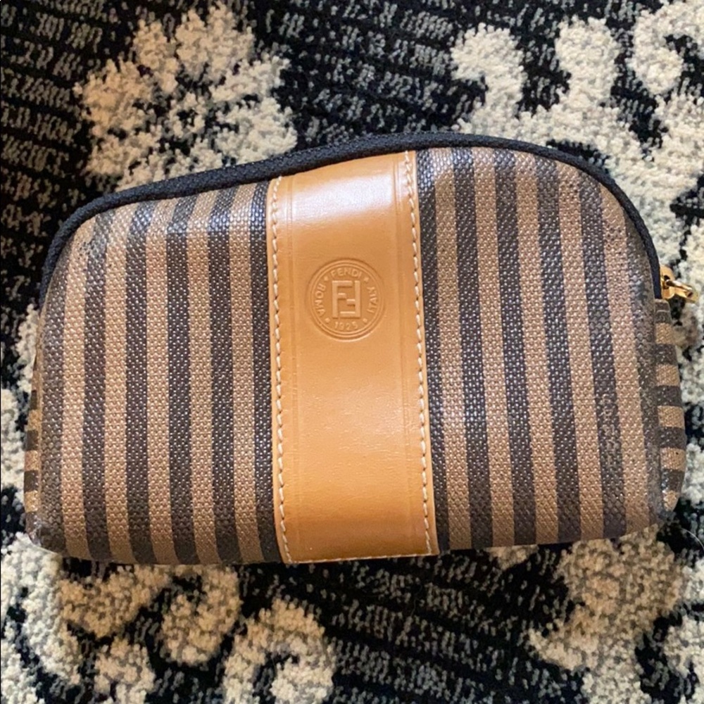 Fendi mini wallet